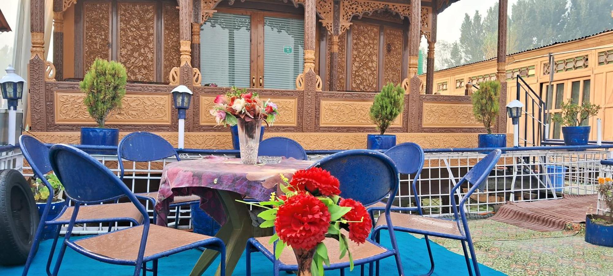 Goona Palace Houseboats Srinagar  Ngoại thất bức ảnh