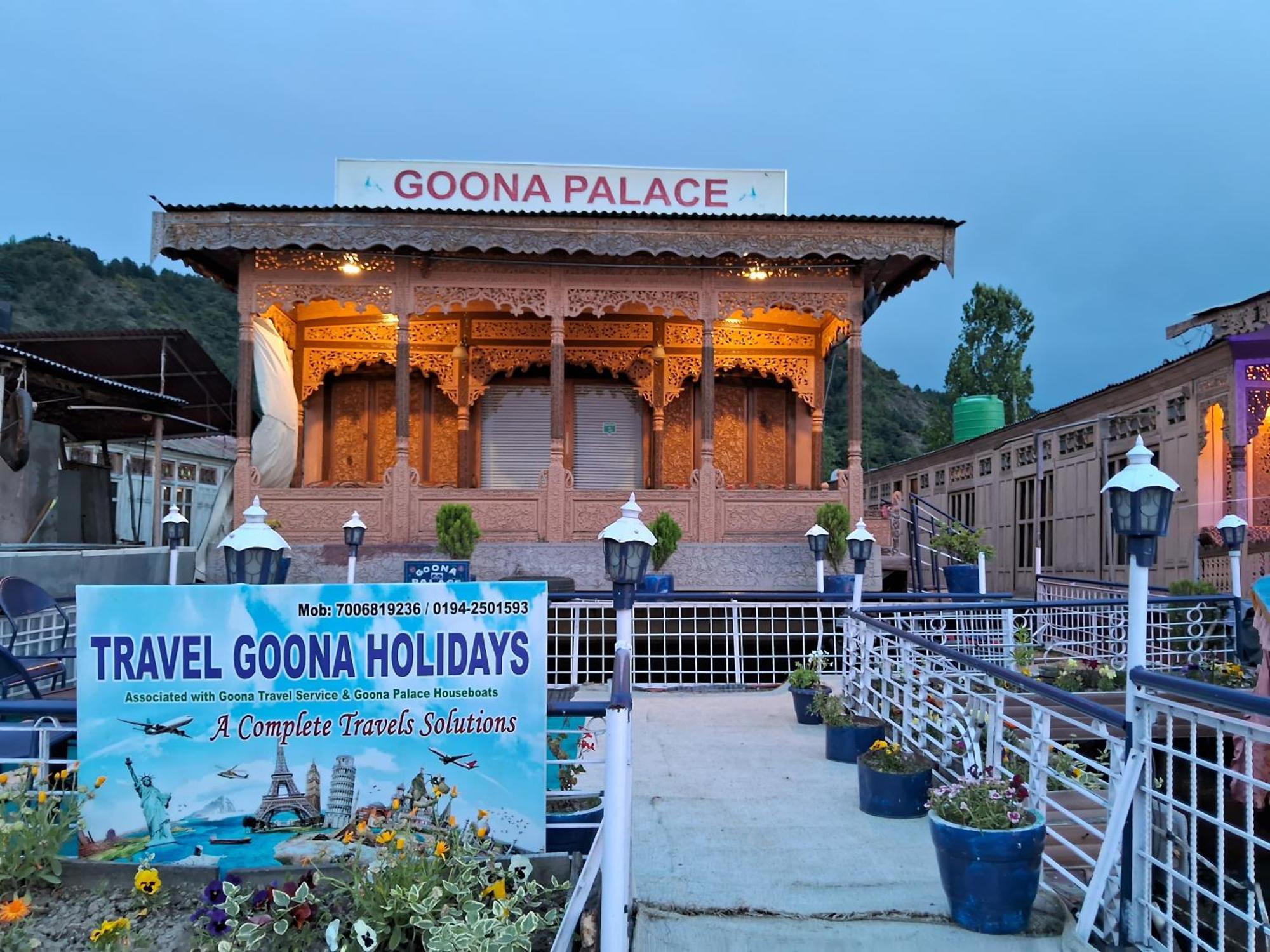 Goona Palace Houseboats Srinagar  Ngoại thất bức ảnh